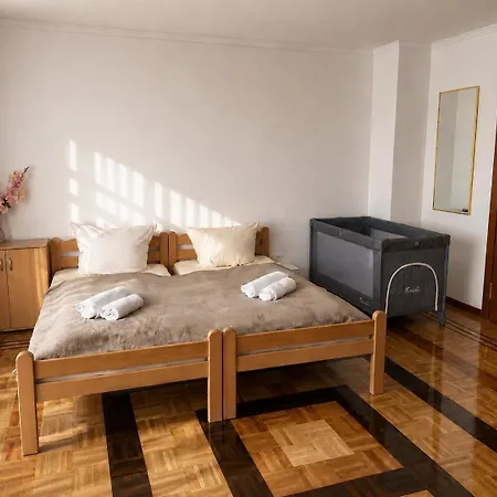 Francesco Guest house *