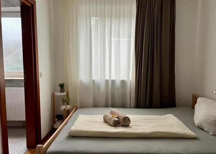 Francesco בית הארחה נירנברג